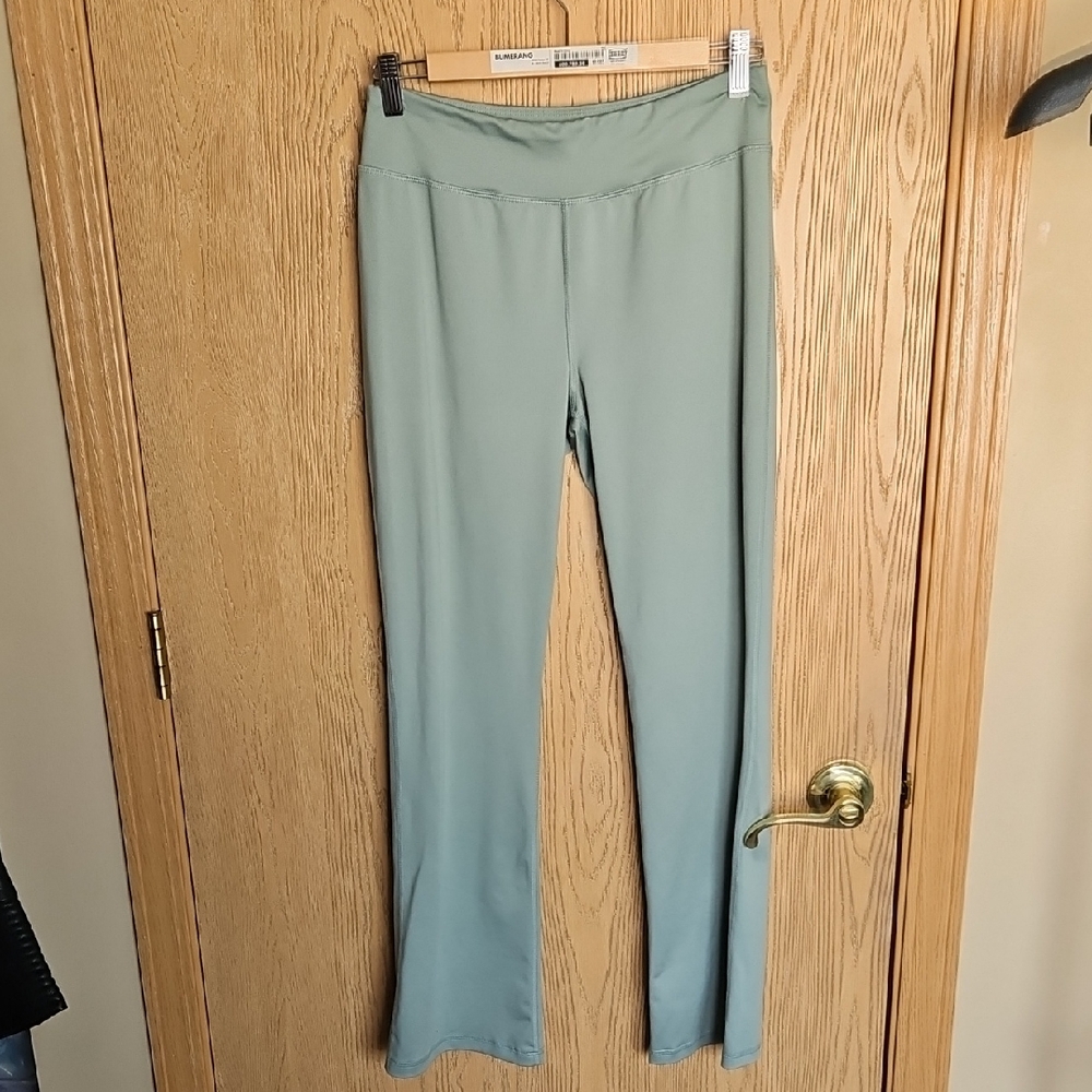 Athletic Works Sage Green Women's Flare Pants
